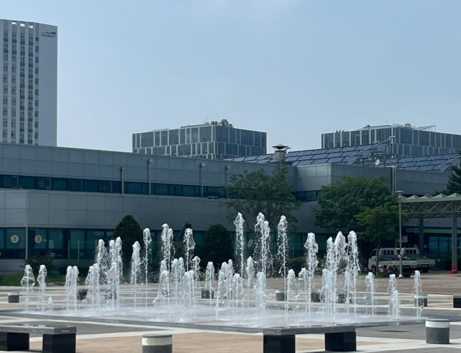 천안도시공사, 15일부터 종합운동장 바닥분수 본격 가동 