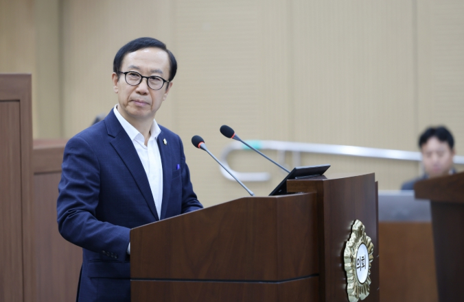 “서천군생활체육관, 군민 위한 시설 맞나?” 한경석 의원의 지적