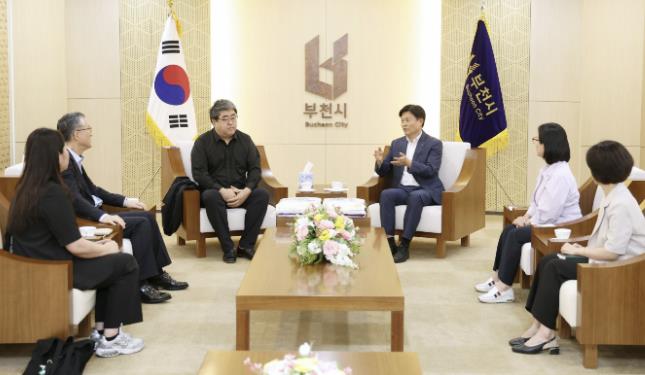 ㈜태주솔루션 펄벅재단 60주년 맞아 부천시에 사랑의 쌀 기부