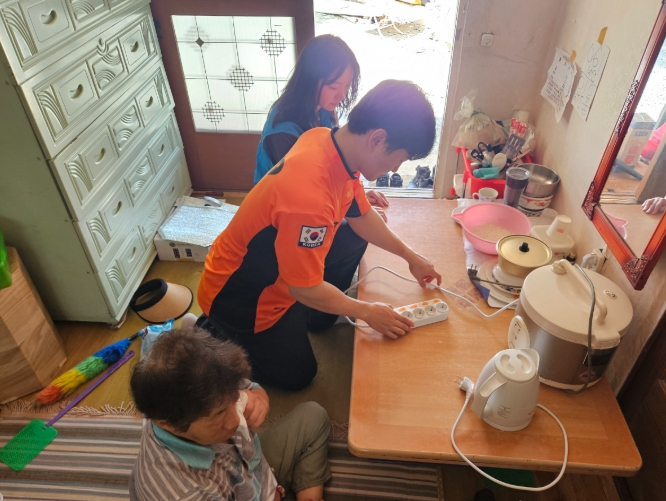 전남소방, 도내 노후주택 5,000가구 긴급 화재예방 점검 나서