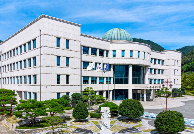 경남도의회, 제425회 임시회 개회