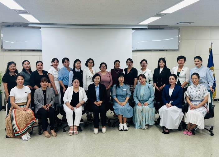 경기도의회 정윤경 부의장, ‘여성이 바꾸는 정치, 세계를 잇다’ 몽골 여성의원단과 교류
