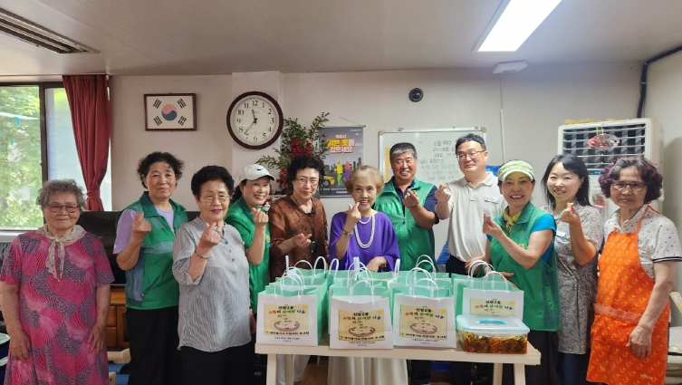 하남시 신장2동 새마을부녀회 사랑의 삼계탕 나눔