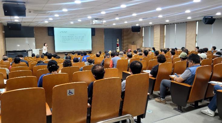 밀양시성폭력·가정폭력통합상담소, 외국인 계절근로자 고용주 대상 폭력예방교육 실시
