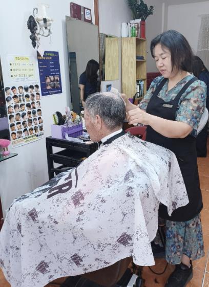 수원시 권선구 세류3동 지역사회보장협의체, 우리동네 꿀단지 봉사단! 이불세탁, 이미용서비스, 학습용PC 지원