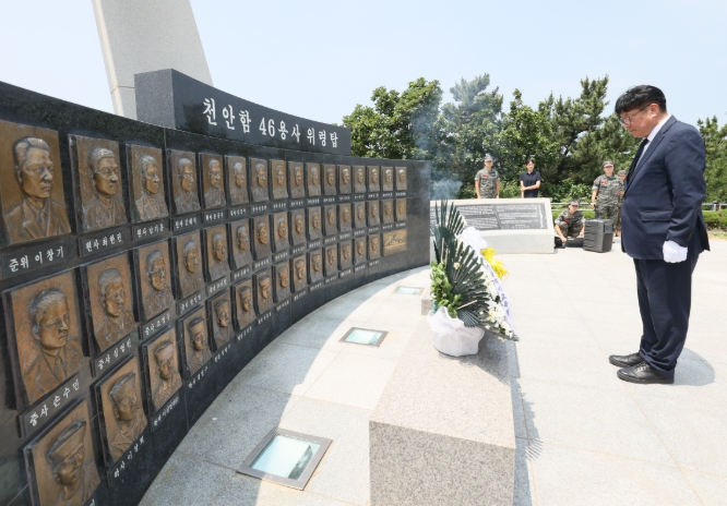 도성훈 교육감,  백령도 찾아 천안함 위령탑 참배ㆍ해병대 국군장병 격려