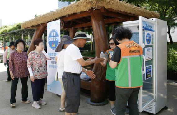 폭염 생수, 무더위쉼터 200개소...성동구, 폭염 대응 총력