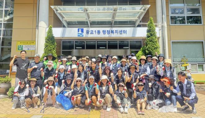 수원시 영통구 광교1동, 여름철 장마 대비 우수전 점검 및 대청소 실시