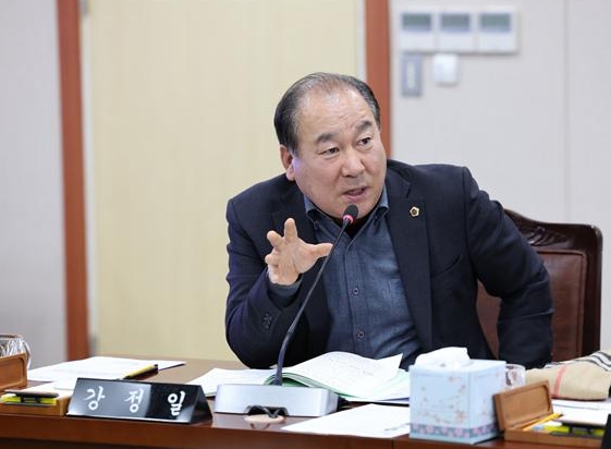 전라남도의회 강정일 의원, “물놀이 사고 예방, 구명조끼 대여시설 확충 필요”