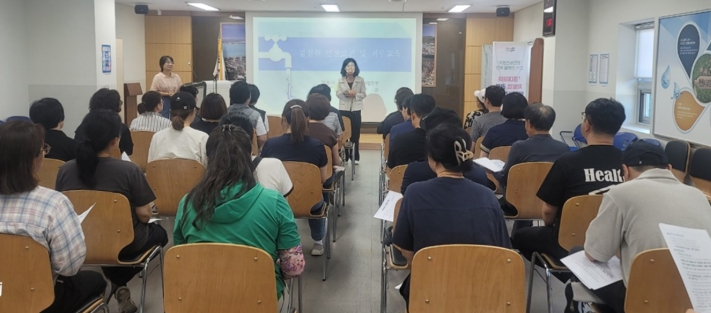 청주시, 폭염 대비 수도검침원 안전 및 직무교육 실시