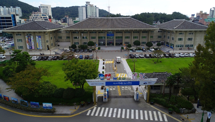 여수시, ‘2025년 귀어 창업 및 주택구입 지원사업’ 하반기 대상자 모집
