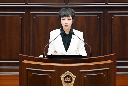 부산시의회 서지연 의원, 가덕도신공항 철수한 현대건설에 일침