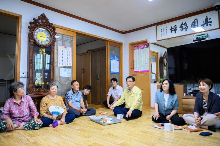 남해군, 혹서기 무더위쉼터 현장 방문