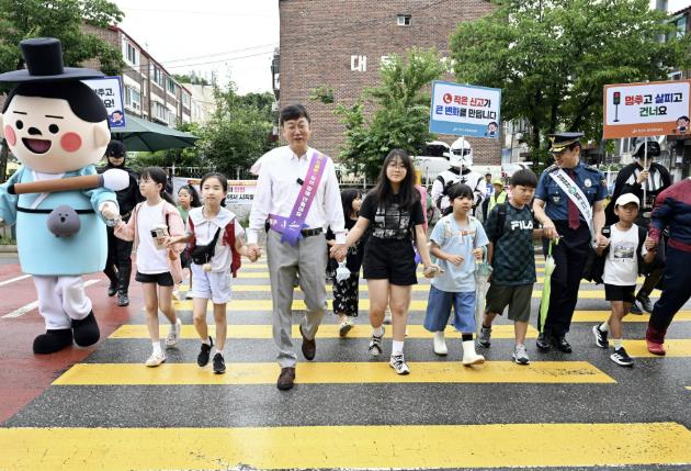 안전 안산 히어로, 상록구 이어 단원구 등장…'온(ON)-안산 릴레이' 지속