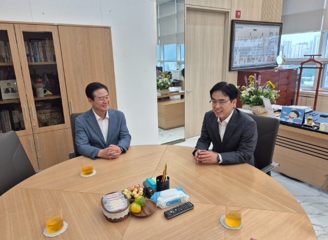 신영재 홍천군수, 행정안전부 차관 면담 및 중앙부처 현안 건의