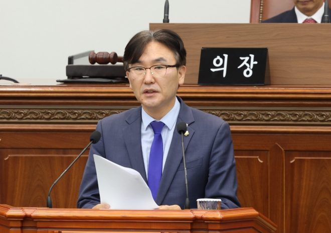 창원특례시의회 제145회 임시회 제1차 본회의 전홍표 의원 건의안 채택