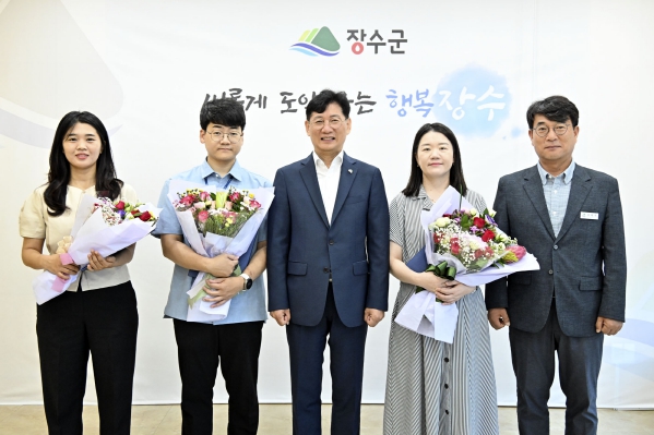 장수군, 민원후견인제 및 민원처리단축 우수공무원 시상