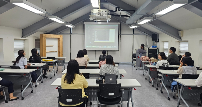 인천남부교육지원청,  ‘읽걷쓰로 채우는 학부모 그림책 만들기 연수’ 운영