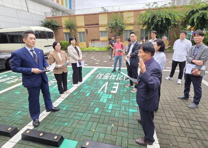 경기도의회 미래과학협력위원회, 학교 내 전기차 충전시설 현장 점검 실시