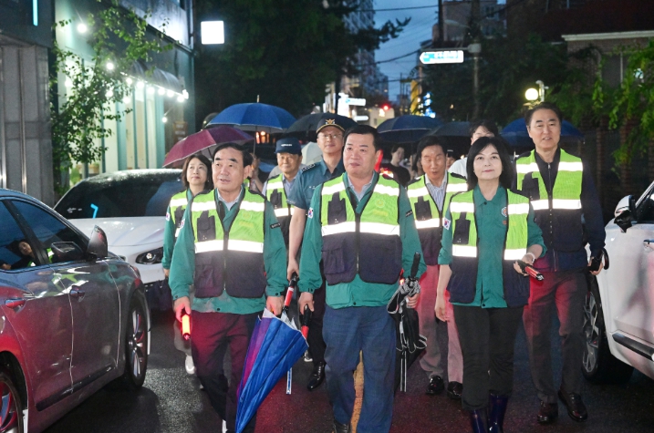 울산시의회 행정자치위원회, 여성안심순찰대와 함께하는 합동 야간순찰 실시