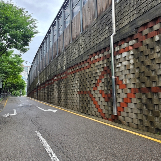 용인특례시, 시민 안전 위해 도로옹벽 특별안전점검 실시