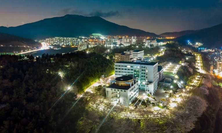 전남대, 초중고생 석유화학·이차전지 과학캠프 개최