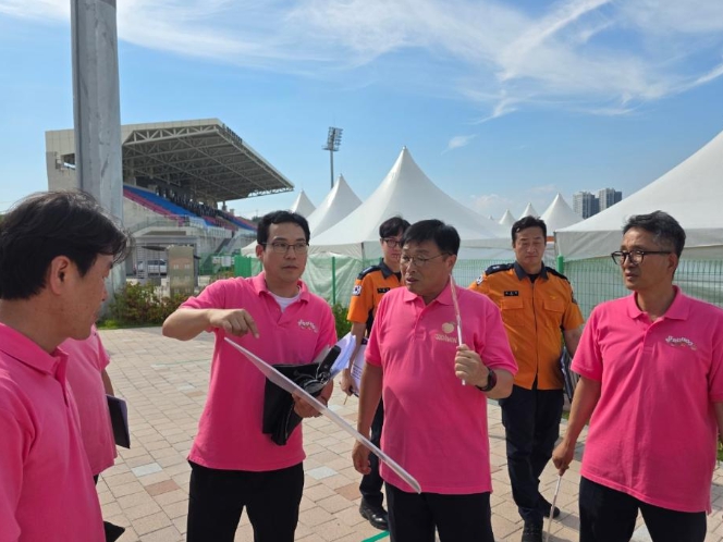 세종시 이승원 부시장, 조치원복숭아 축제 현장 점검