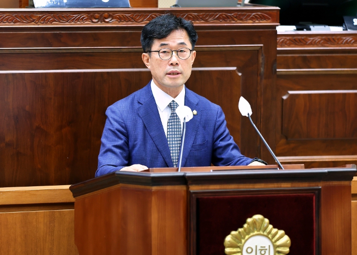의왕시의회 김태흥 부의장, '민간임대주택에 관한 특별법 개정 촉구 건의안'본회의 통과