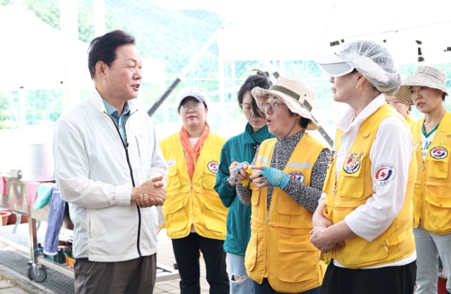 경남도, “수해 상처 치유하는 원동력은 자원봉사”