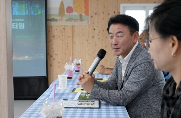 의정부시, 도심 숲에서 시민과 소통하다…자일산림욕장 ‘현장 티타임’ 