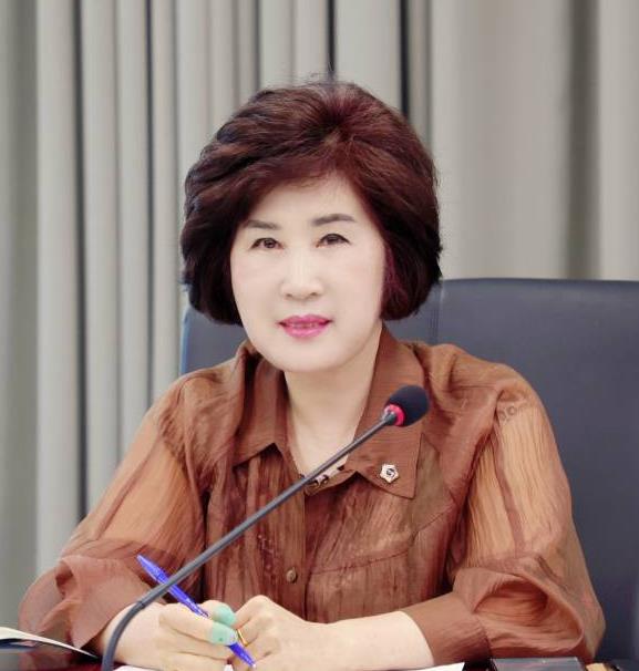 성남시의회 정연화 의원, 중앙도서관 청원경찰 양병환 주무관의 선행에 감사와 찬사
