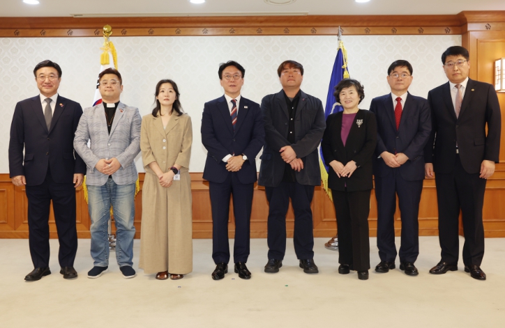 김민석 국무총리, “영원히 기억하며 책임지고 바꾸겠습니다.”