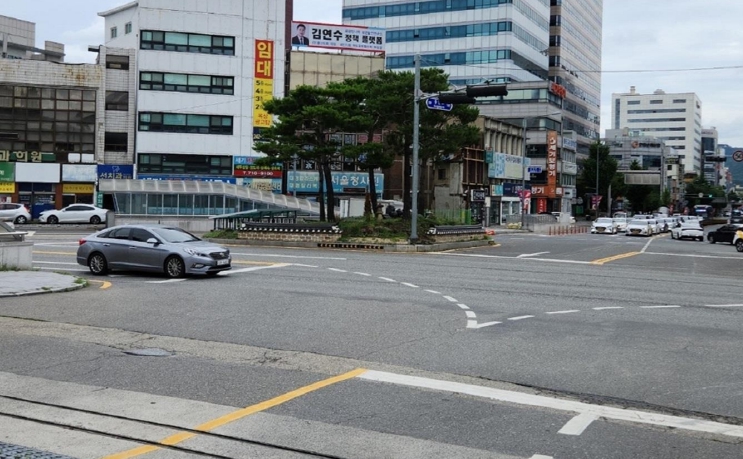 대전시 '2025 대전 0시 축제' 맞아 임시 횡단보도 운영