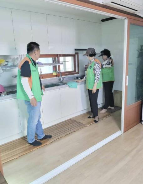 금산군자율방재단, 폭염대비 무더위 쉼터 점검