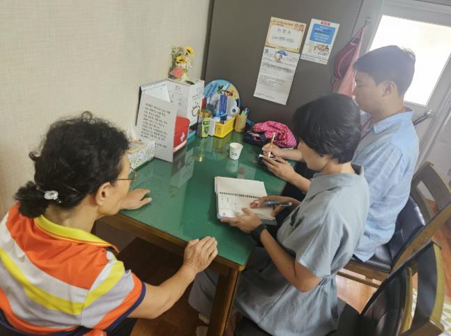 서구 가수원동 위기가구발굴단, 폭염 취약 가구 지원 앞장
