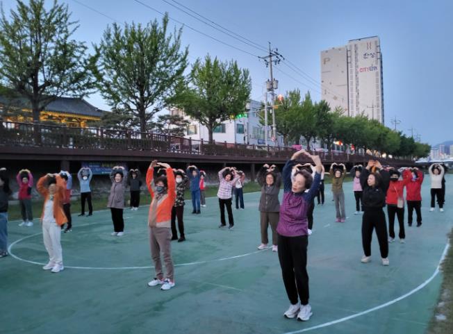 거창군 하반기 야간 야외 신체활동 ‘음악을 품은 달밤 체조’ 참여자 모집
