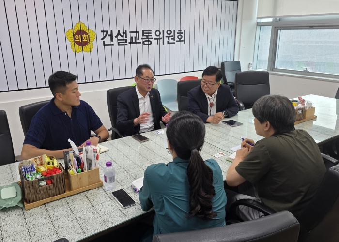 경기도의회 김완규 의원, 고양 서구 교통소외지역 해소 위해 ‘똑버스’·공공형·복지택시 도입을 위한 정담회 개최