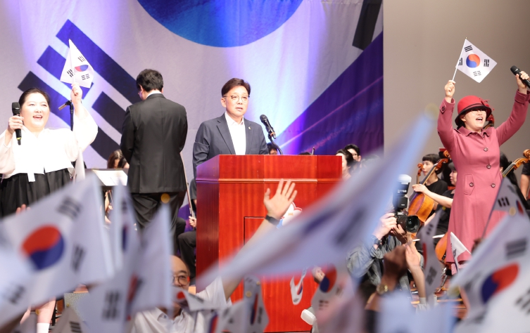 성남시의회, 제80주년 광복절 경축식 참석

 