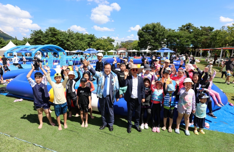 완주문화선도산단, 근로자와 가족, 주민이 하나된 여름 축제