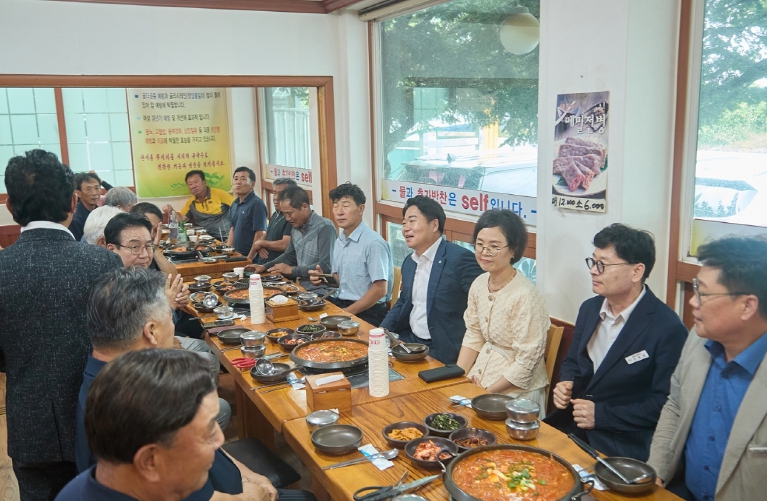 밥상머리서 듣는 생활민원... 아산시, 이‧통장 오찬간담회 진행  