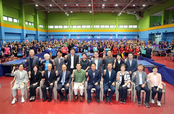수원특례시의회, 제3회 수원특례시장기 탁구대회 개회식 참석