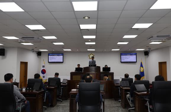 제307회 산청군의회 임시회 개회
