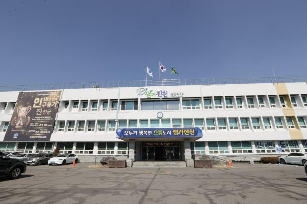 진천군 학교밖 청소년지원센터, 검정고시 전 과목 100점, 만점자 배출