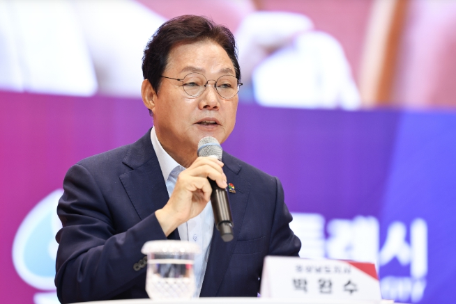 경남도, 창원시민과 상생토크... “창원, 산업화·민주화 상징도시... 주력산업‧민생정책 함께 추진”
