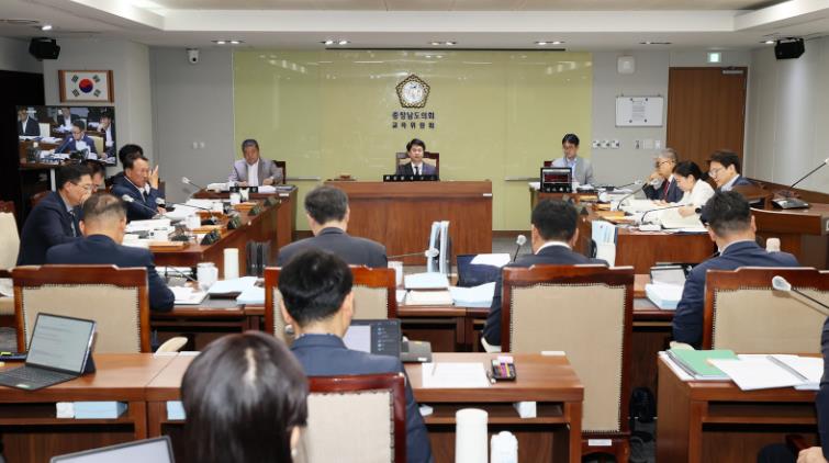 충청남도의회 교육위, 학생·교직원·주민 위한 교육공동체 지원 당부
