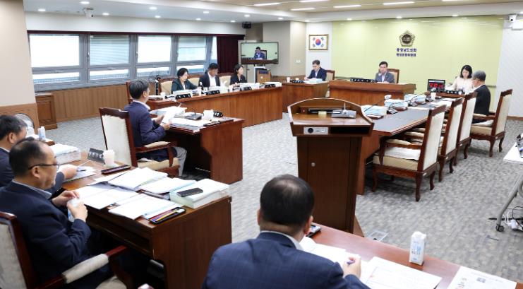 충청남도의회 행정문화위 “호우 피해지역 지방세 감면 등 대책 촉구”
