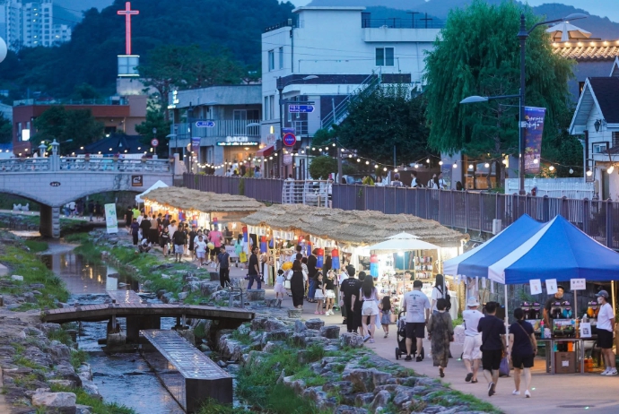 ‘2025 공주 국가유산 야행’ 성황리 마무리