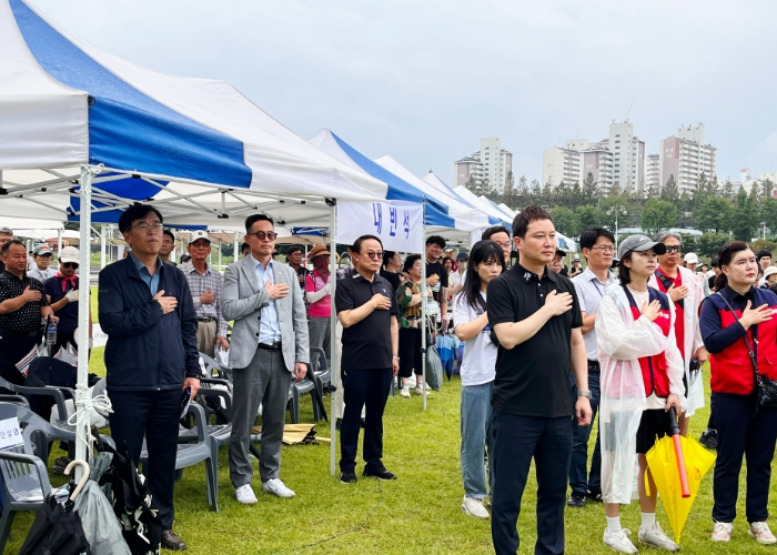우중에도 건강 발걸음…남양주시, ‘다산1동 웰빙 걷기대회’ 성황리 마무리