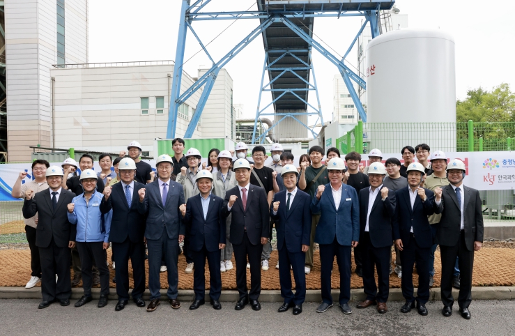 세계최대 ‘CO2→에너지 생산’ 충남서 빛봤다