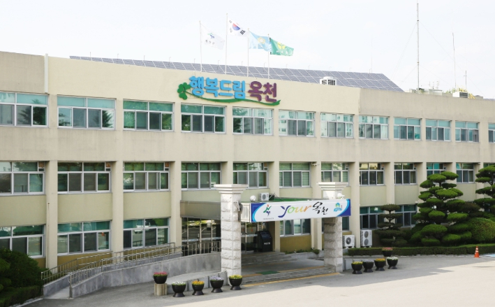 (재)옥천군장학회 하반기 장학생 344명 선발, 3억 6,410만 원 지원